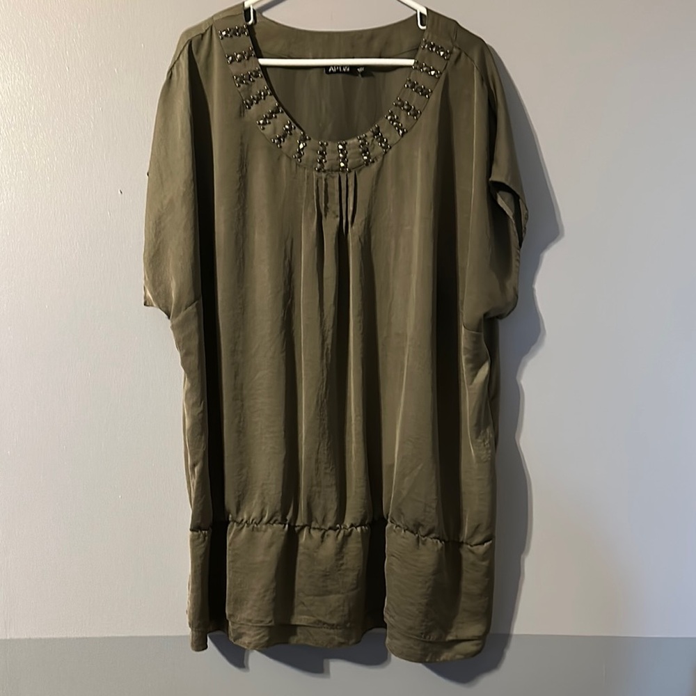 APT 9 3X Olive Green Embellished Women's Top